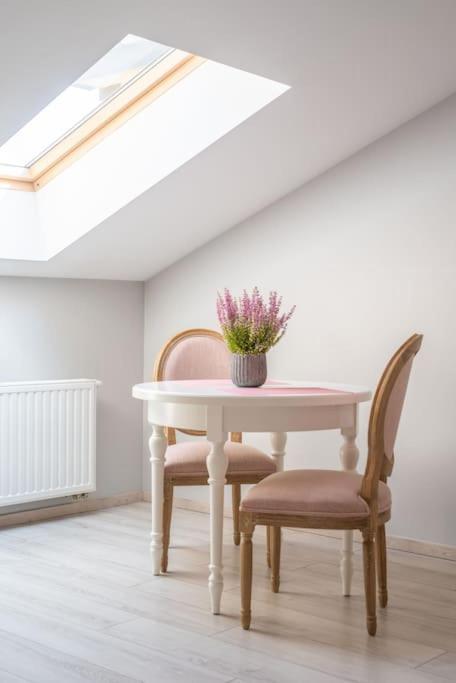 Appartamento Apartament O Wysokim Standardzie W Centrum Miasta Cracovia Esterno foto