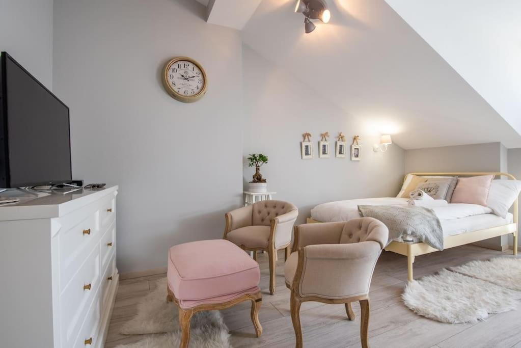 Appartamento Apartament O Wysokim Standardzie W Centrum Miasta Cracovia Esterno foto